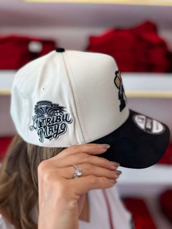 Gorra RipCaps Ajustable La Tribu Mayo - Imagen 5